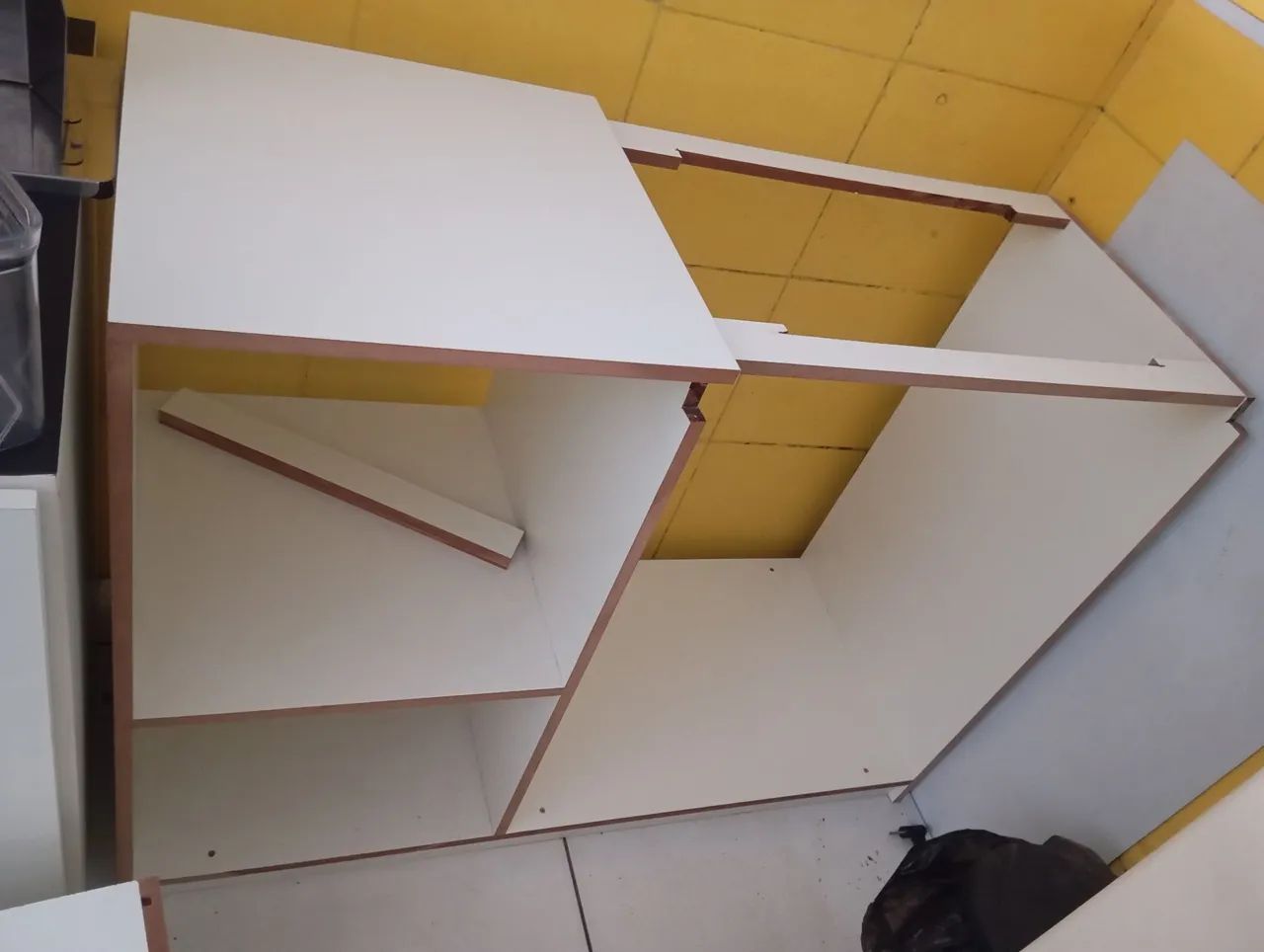 Pia com mármore e gabinete inacabado - Foto 4