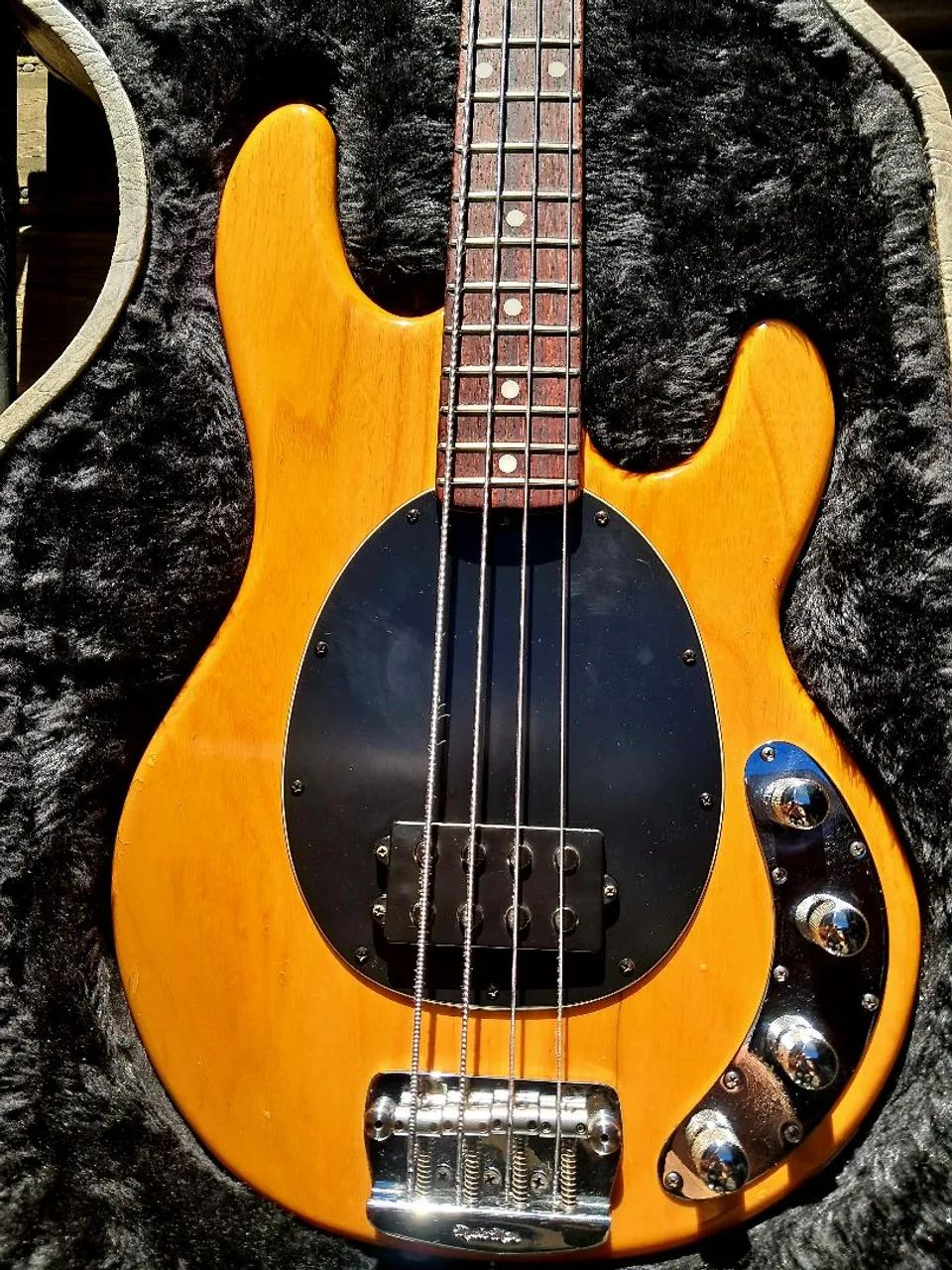 Music Man Stingray 2008 4C - Foto 2