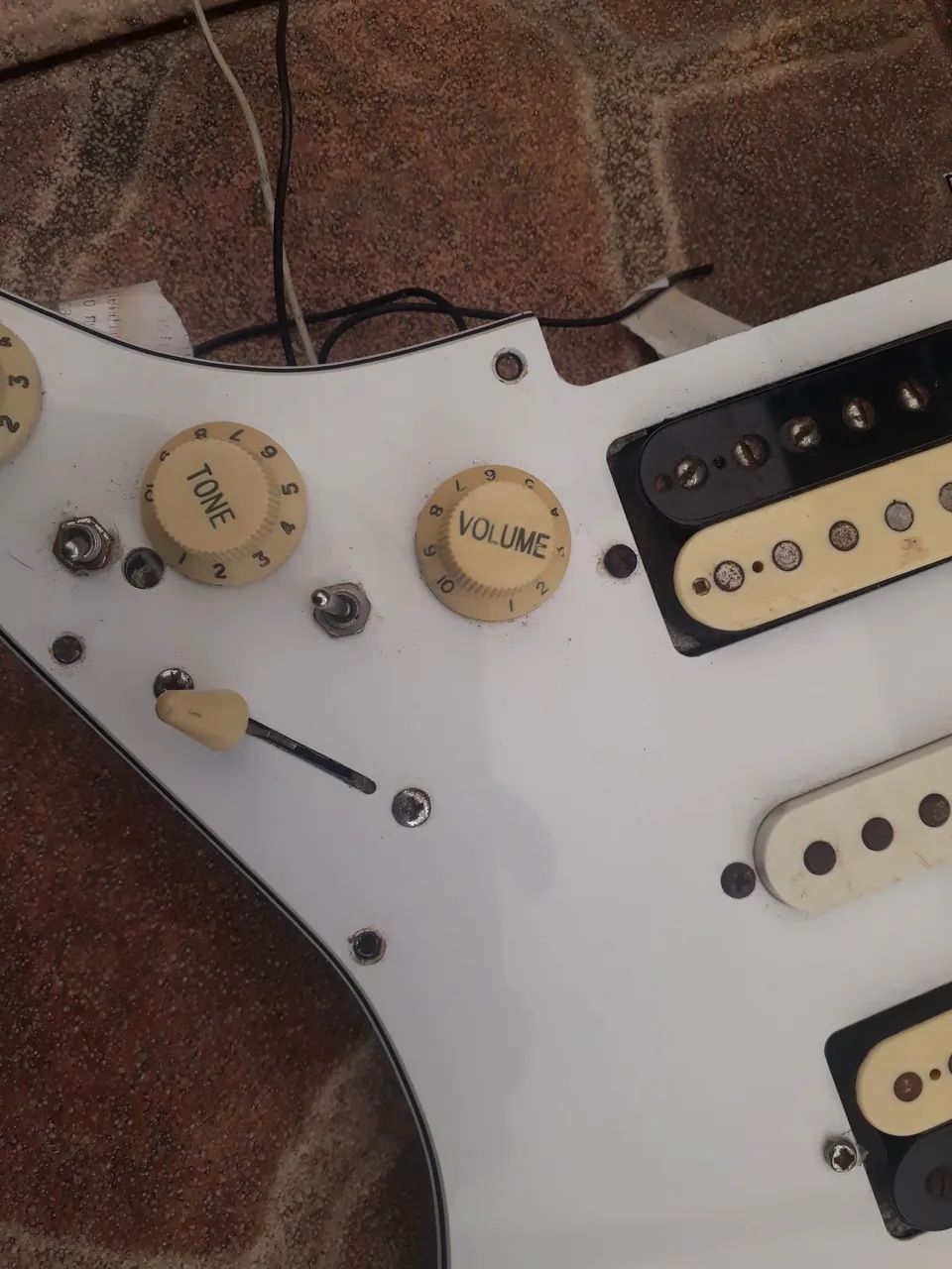 Escudo de Guitarra  - Foto 2