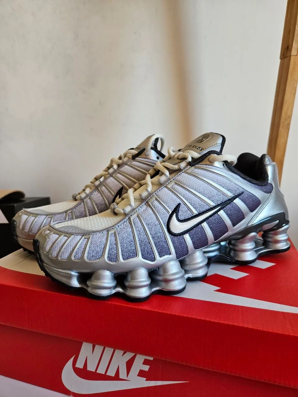 Nike shox tl