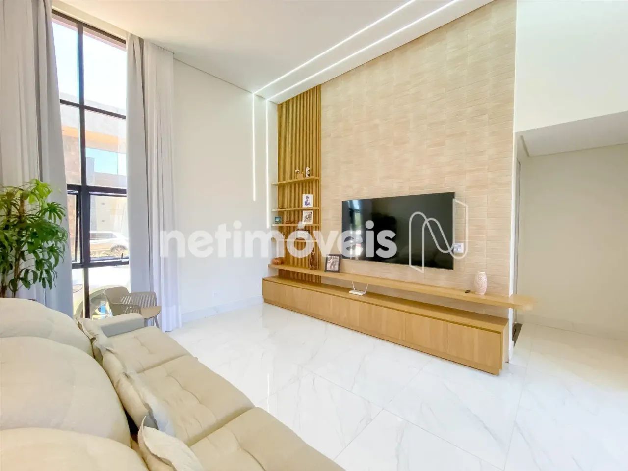 Residencial Particular 3 Quartos - Suítes Mobiliado Arniqueiras - Foto 3