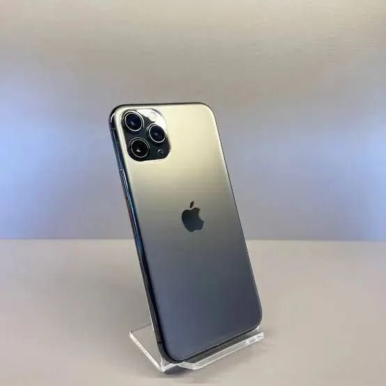 IPHONE 11 PRO MAX 256GB - Foto 4