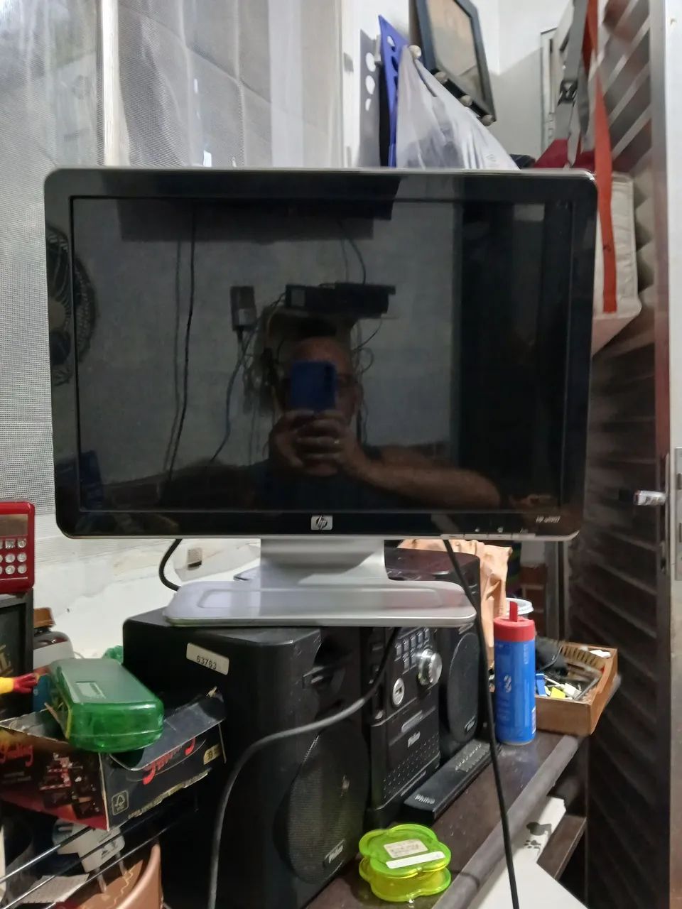 Monitor HP 19 pol LCD  com inclinaçao. - Foto 2