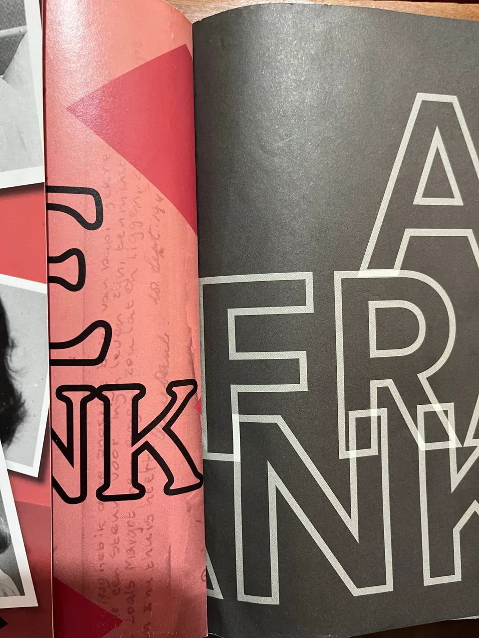 Livro Anne Frank - Foto 3