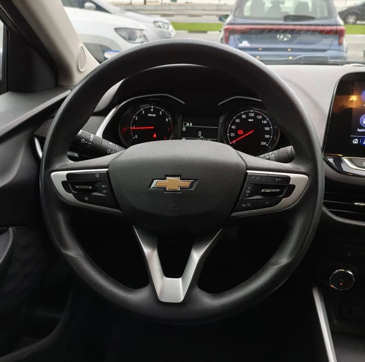 Chevrolet Onix Hatch LT 1.0 8V Flex Power Mec. 4P, foto 11 de 19