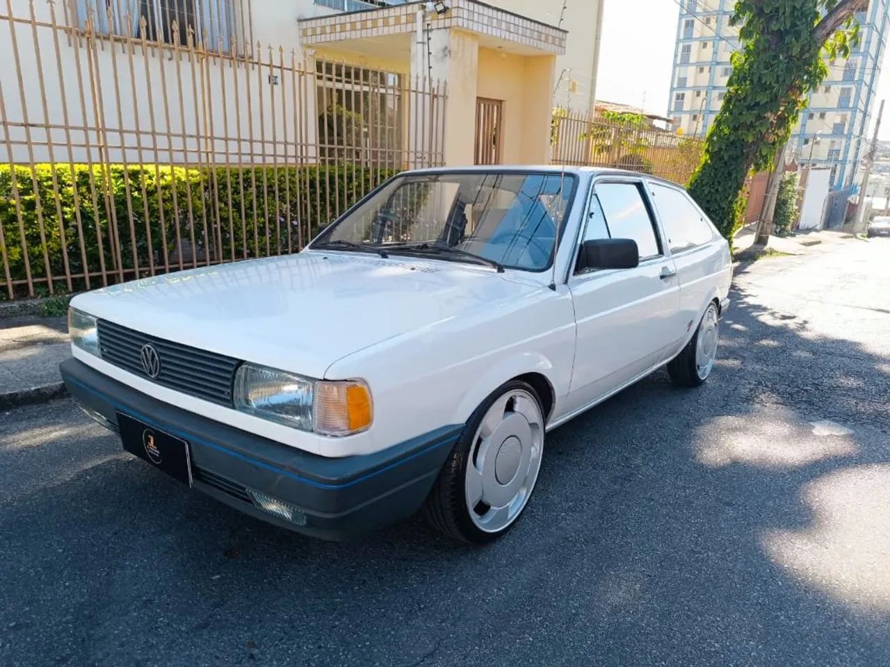 Volkswagen Gol Geração II 1000 Plus 1.0 16V Gasolina Mec. 4P 1996