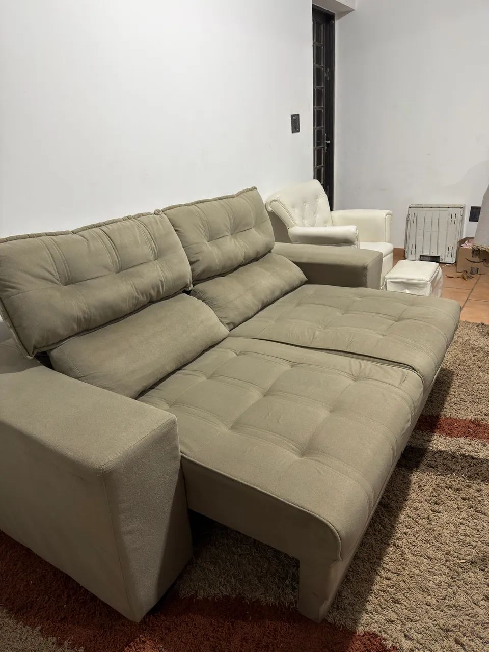 Sofá retrátil higienizado  - Foto 4