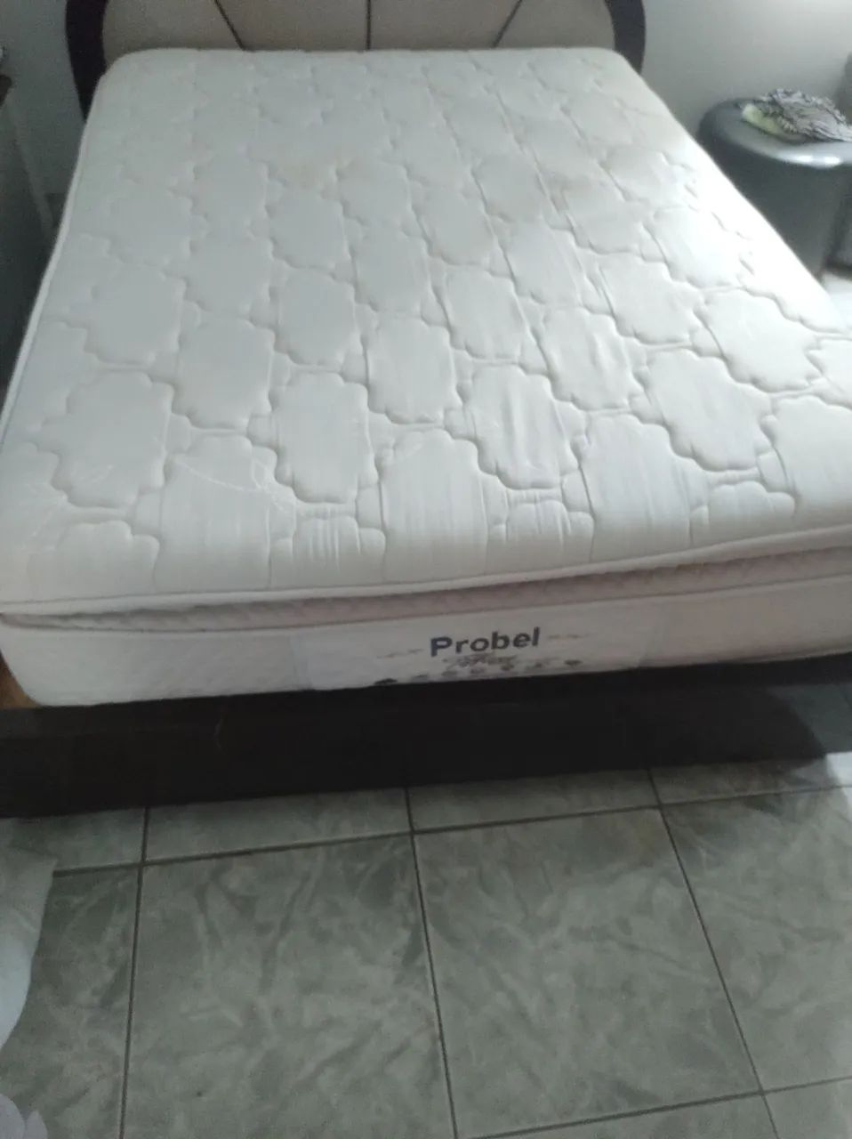 Cama maciça mais colchão  - Foto 2
