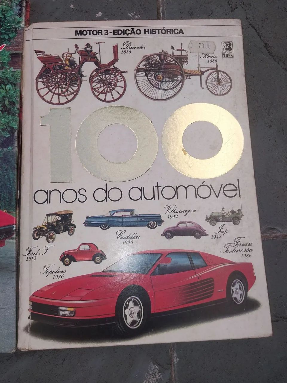 Vendo 2 livros da história do automóvel  - Foto 2