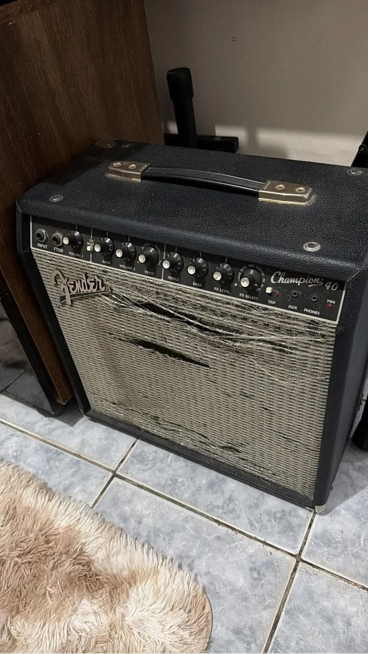 Fender champion 40