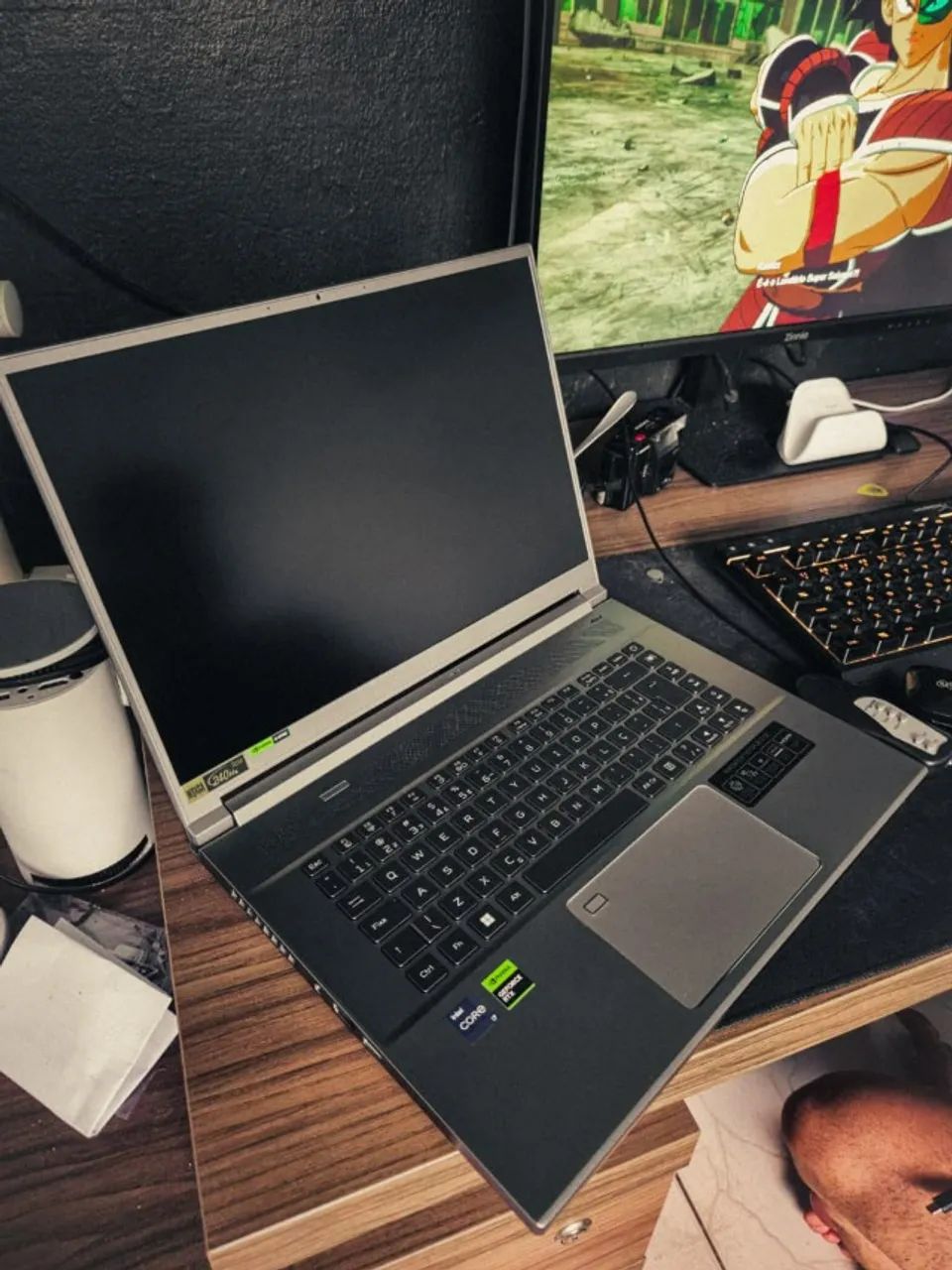 Notebook gamer Acer Predator Triton 300 SE - Excelente estado.
