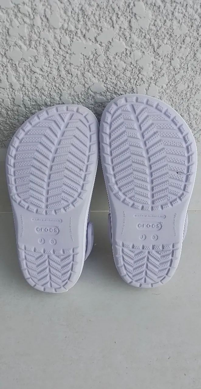 Crocs original lilás 33 - Foto 4