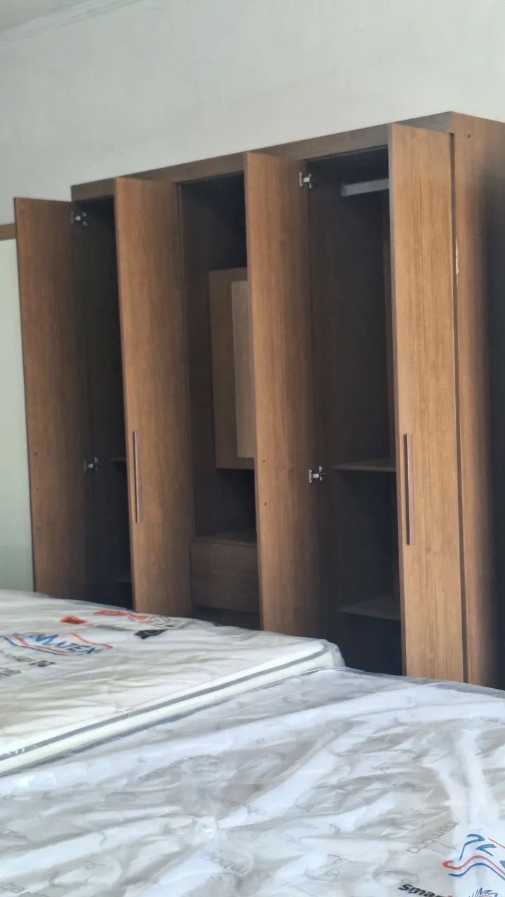 Guarda roupa capelinha 4 portas - Foto 2