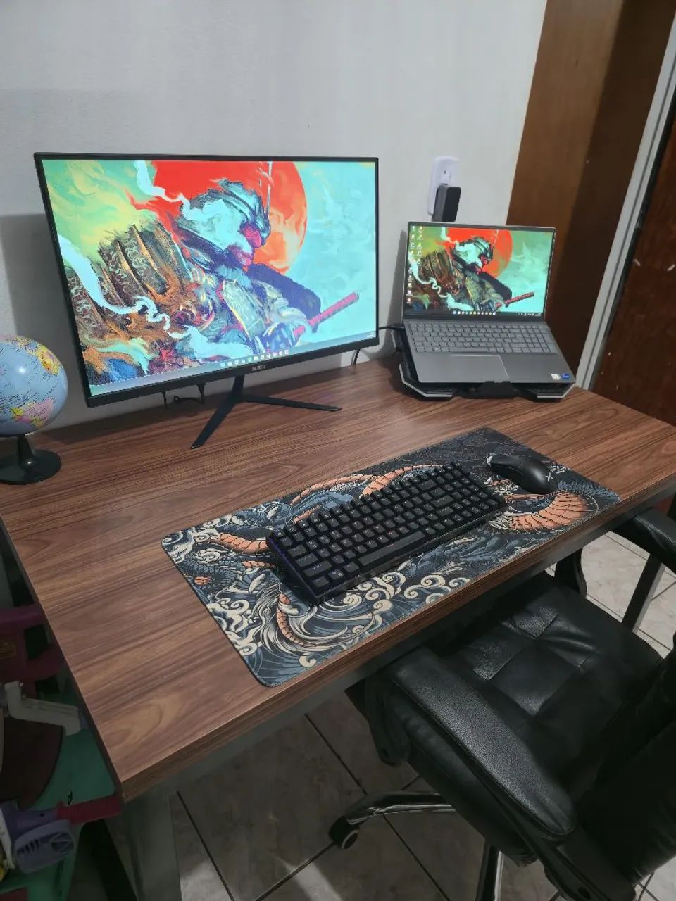 Mesa estilo industrial Escritório Home office - Foto 5