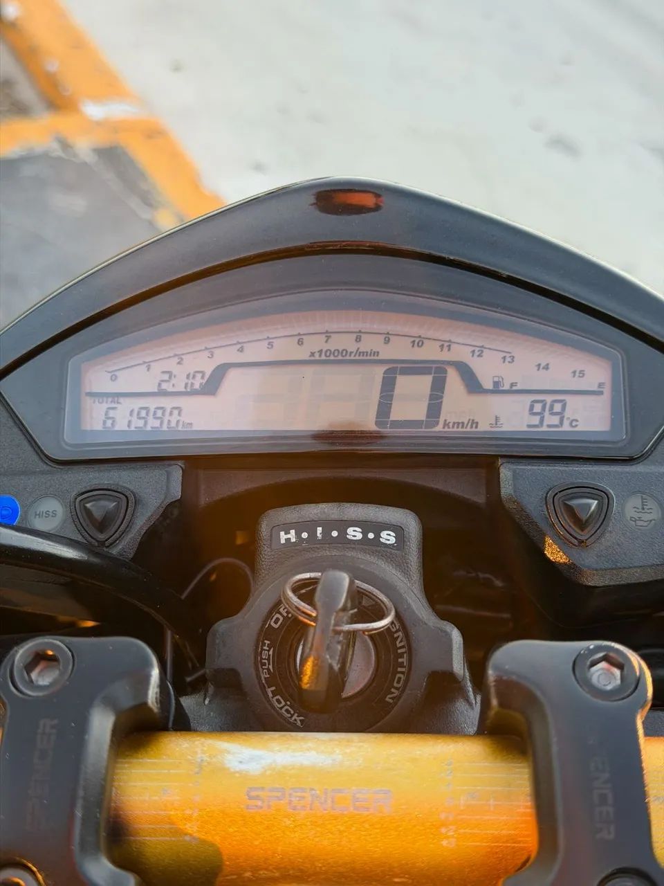 CB 600F HORNET - Foto 3