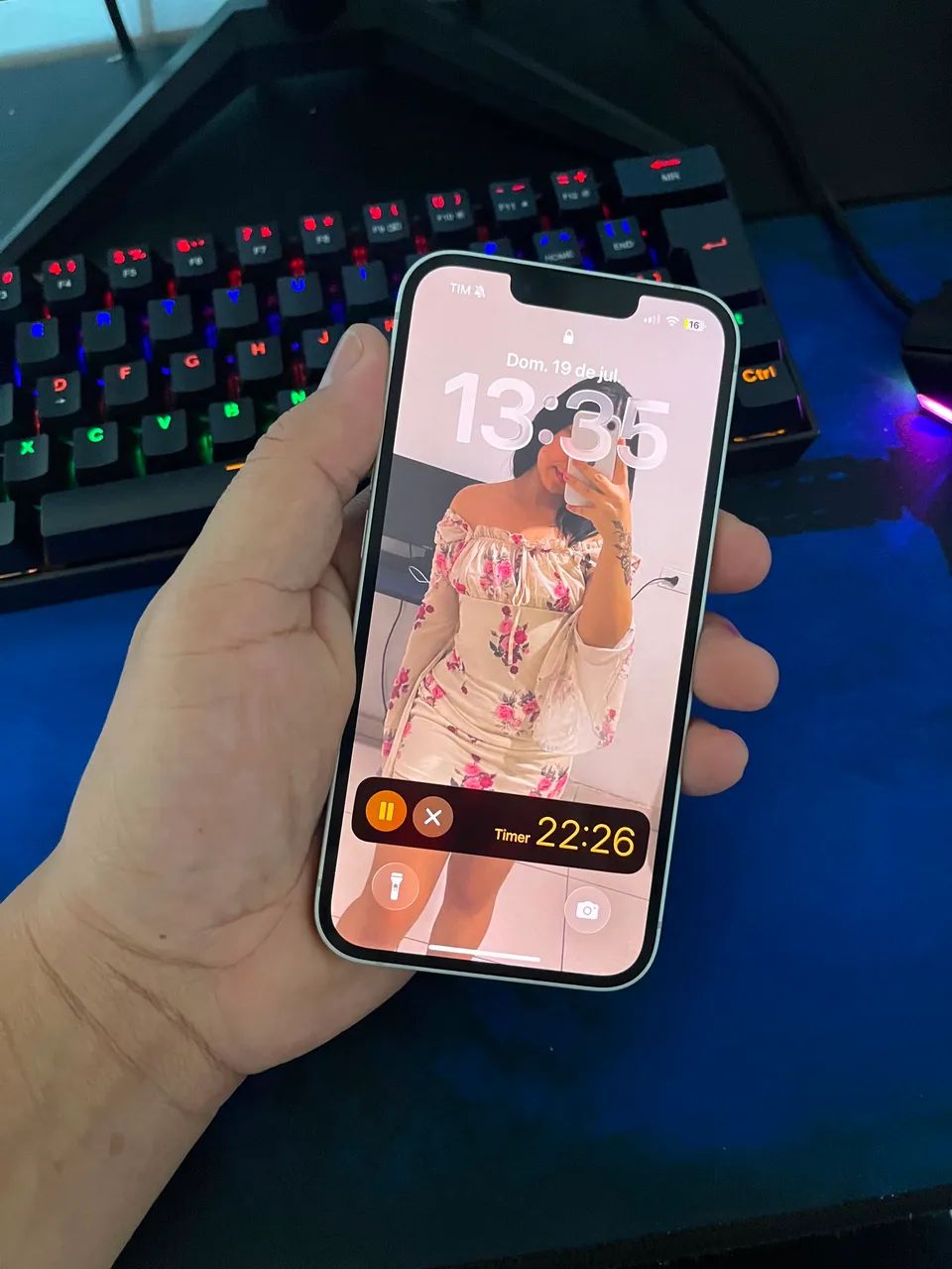 iPhone 16e - Foto 2
