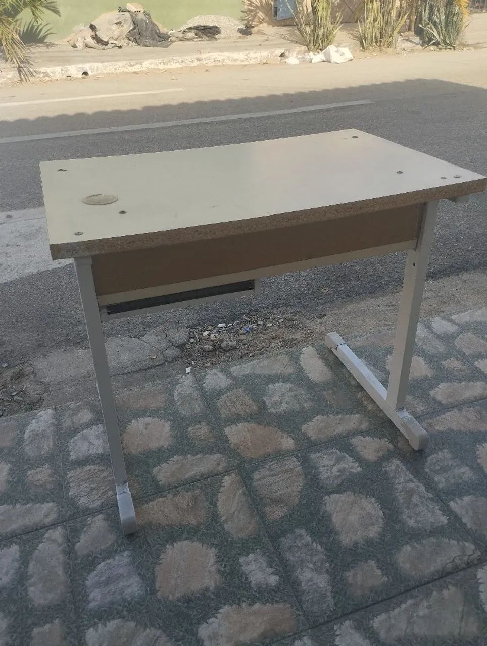 Mesa para computador / Escrivaninha  - Foto 4