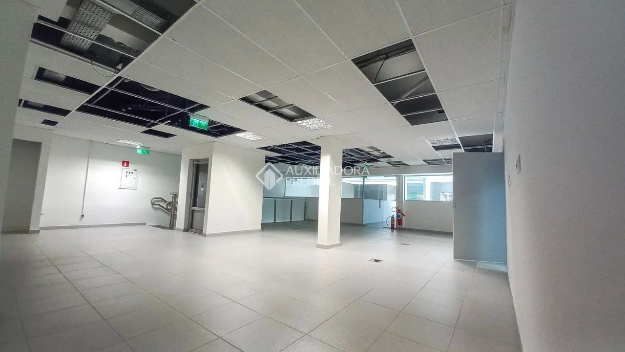 Loja Comercial | 300 m² | 4 Banheiros | Higienópolis | Porto Alegre - Foto 8