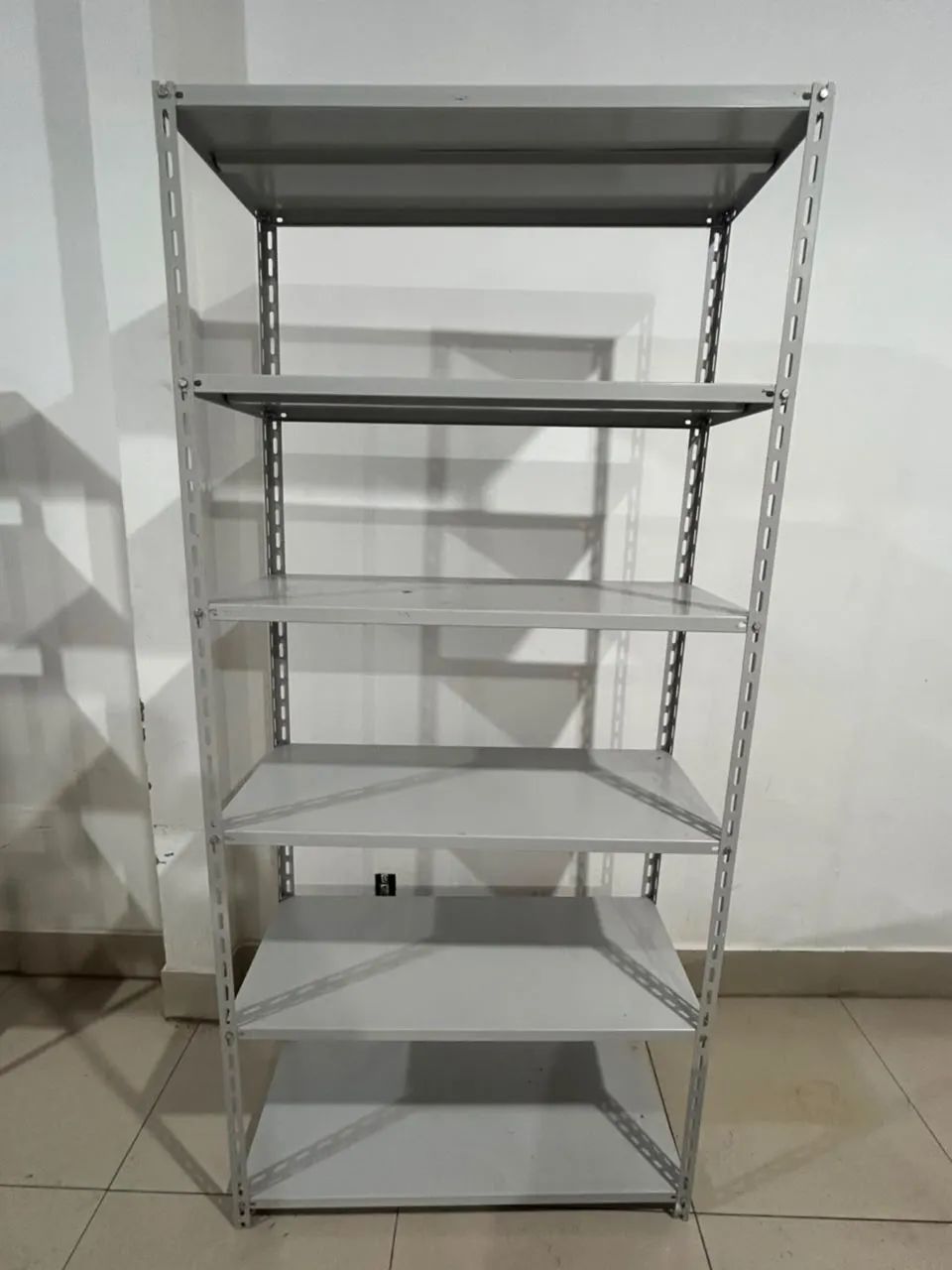 Prateleira de aço 