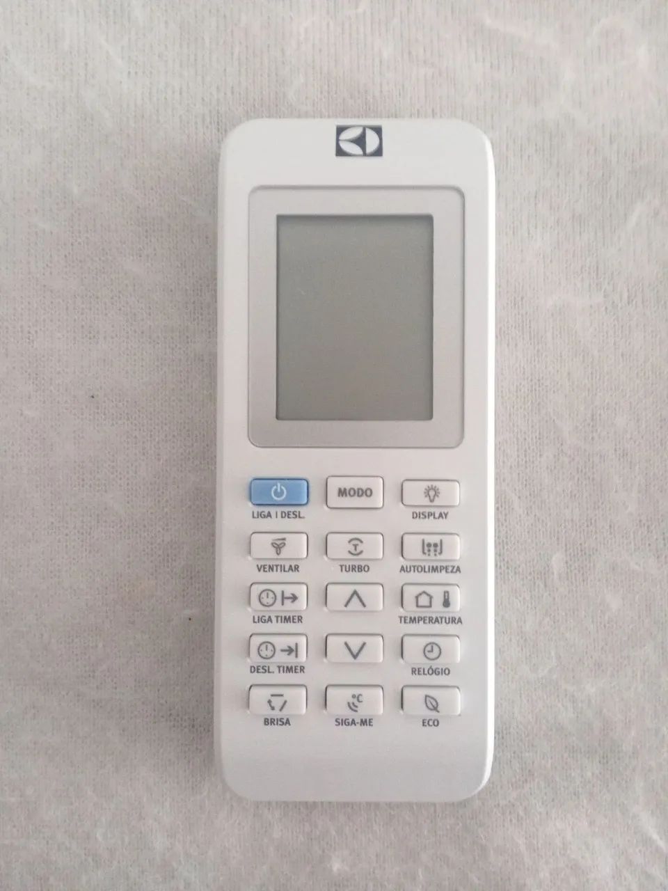 Controle remoto para ar-condicionado compatível com diversos modelos Electrolux  - Foto 3