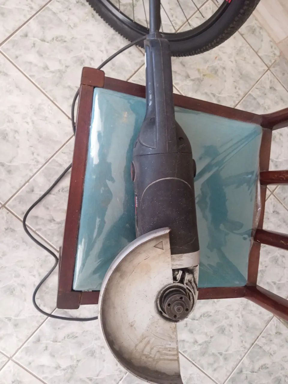 Vendo Lixadeira Skill  - Foto 2