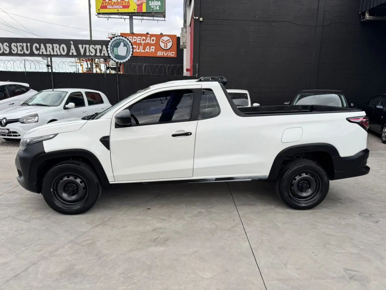 Fiat Strada Endurance 1.4 Flex 8V CS Plus 2023 - Foto 4