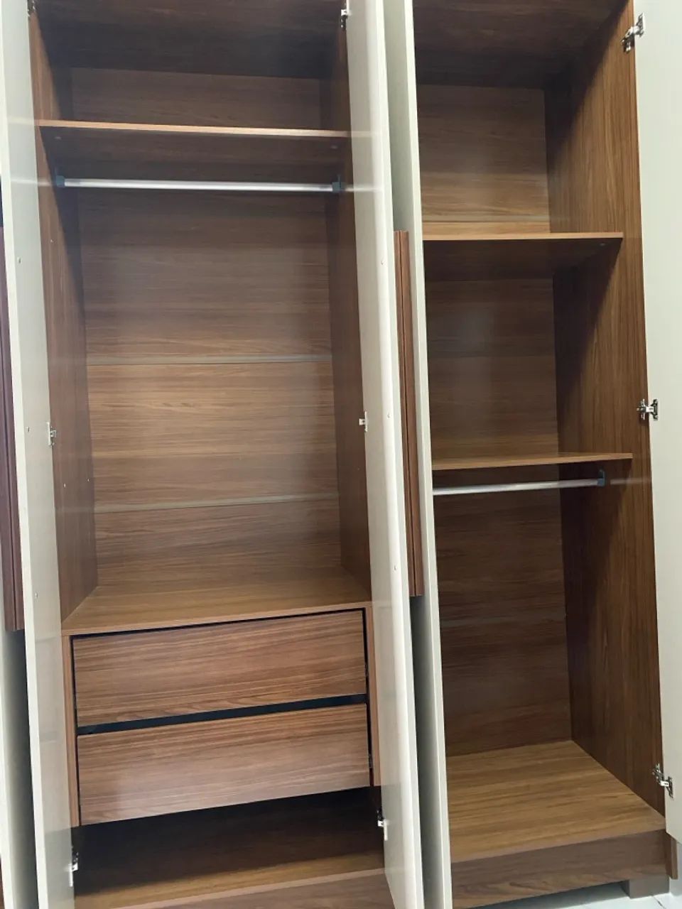 Guarda roupa 6 portas - Foto 4
