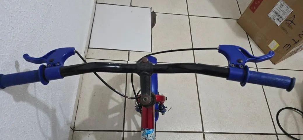 Bicicleta infantil aro 16 usada - Foto 4