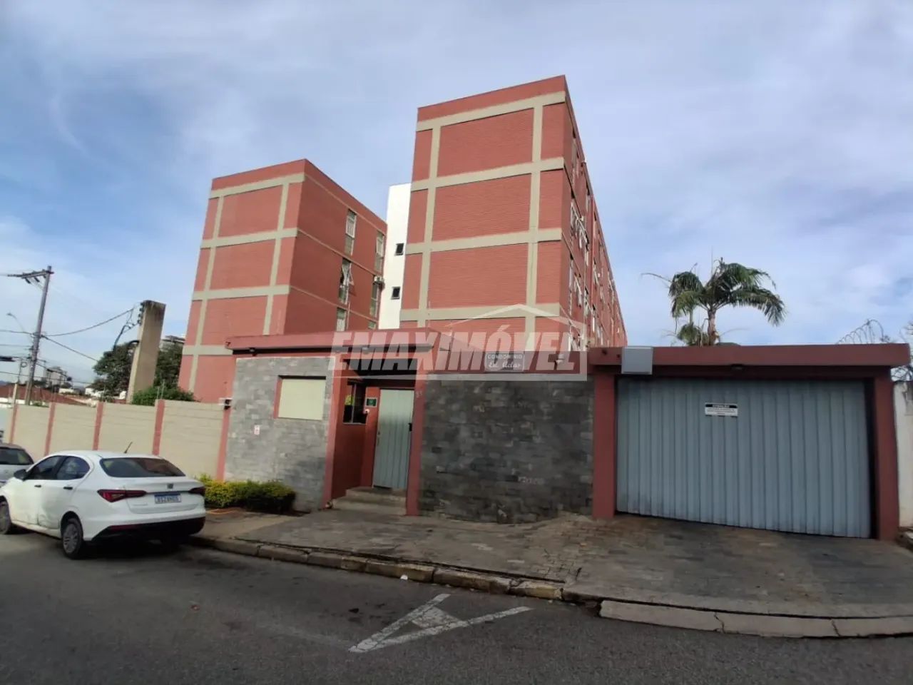 Apartamento com 2 quartos no bairro Vila Jardini