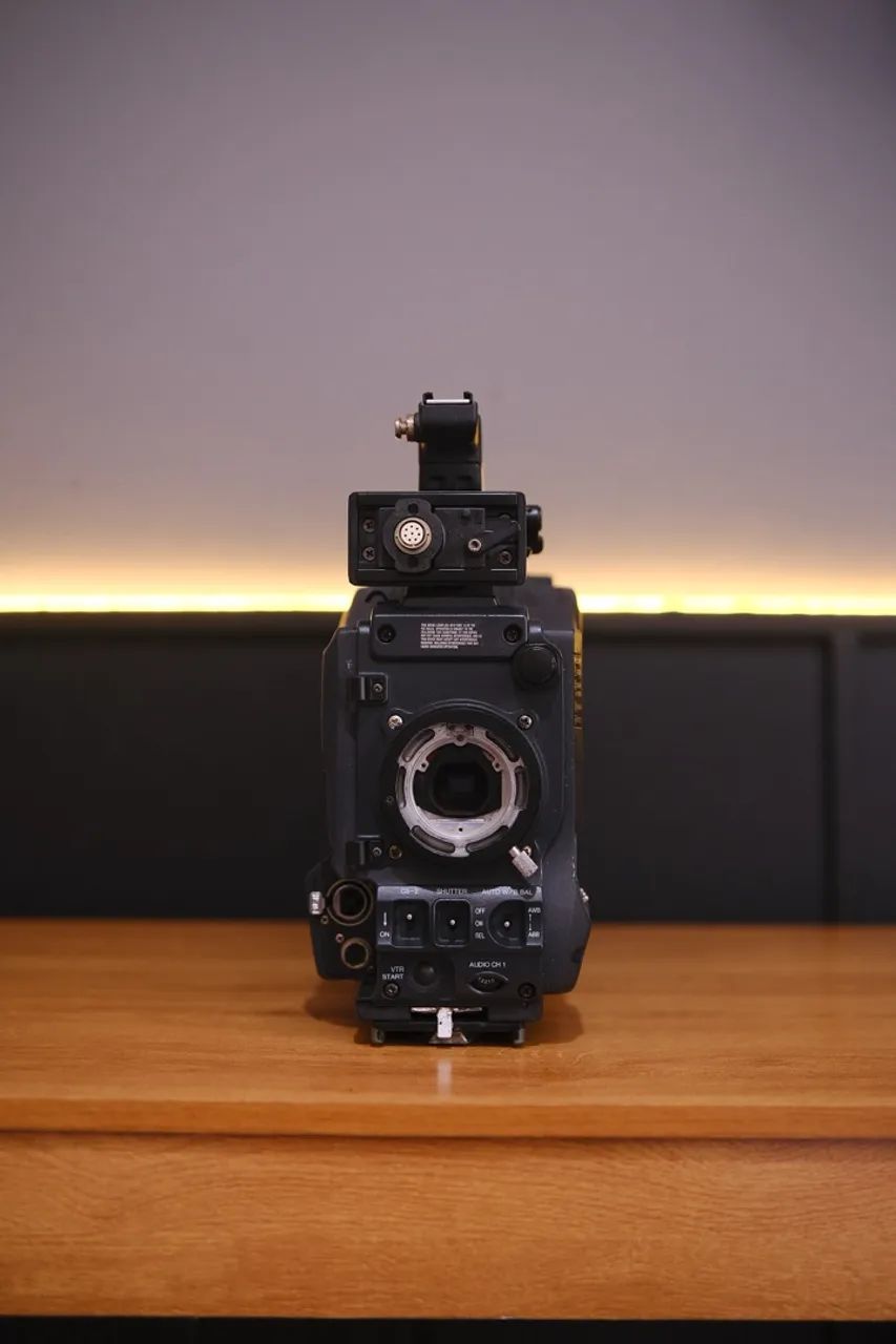 Câmera de TV HITACHI Z-4500W - Foto 2