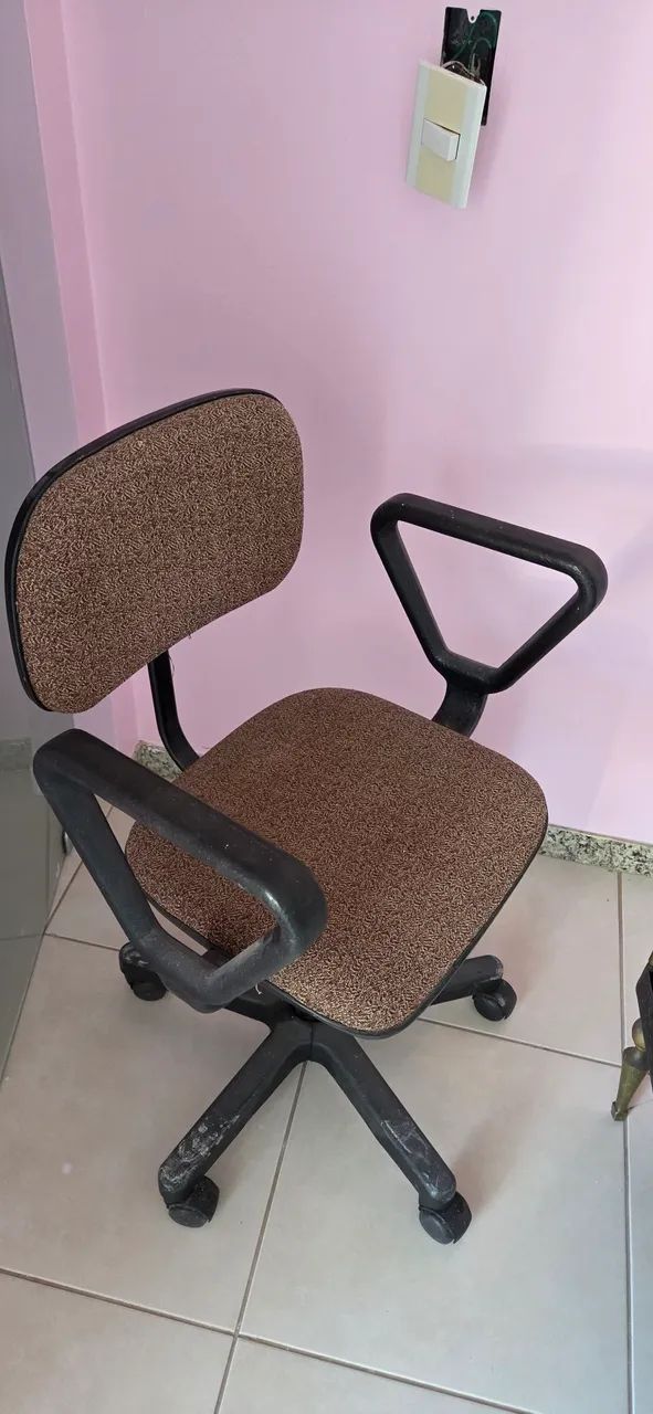 Cadeira giratória escritório