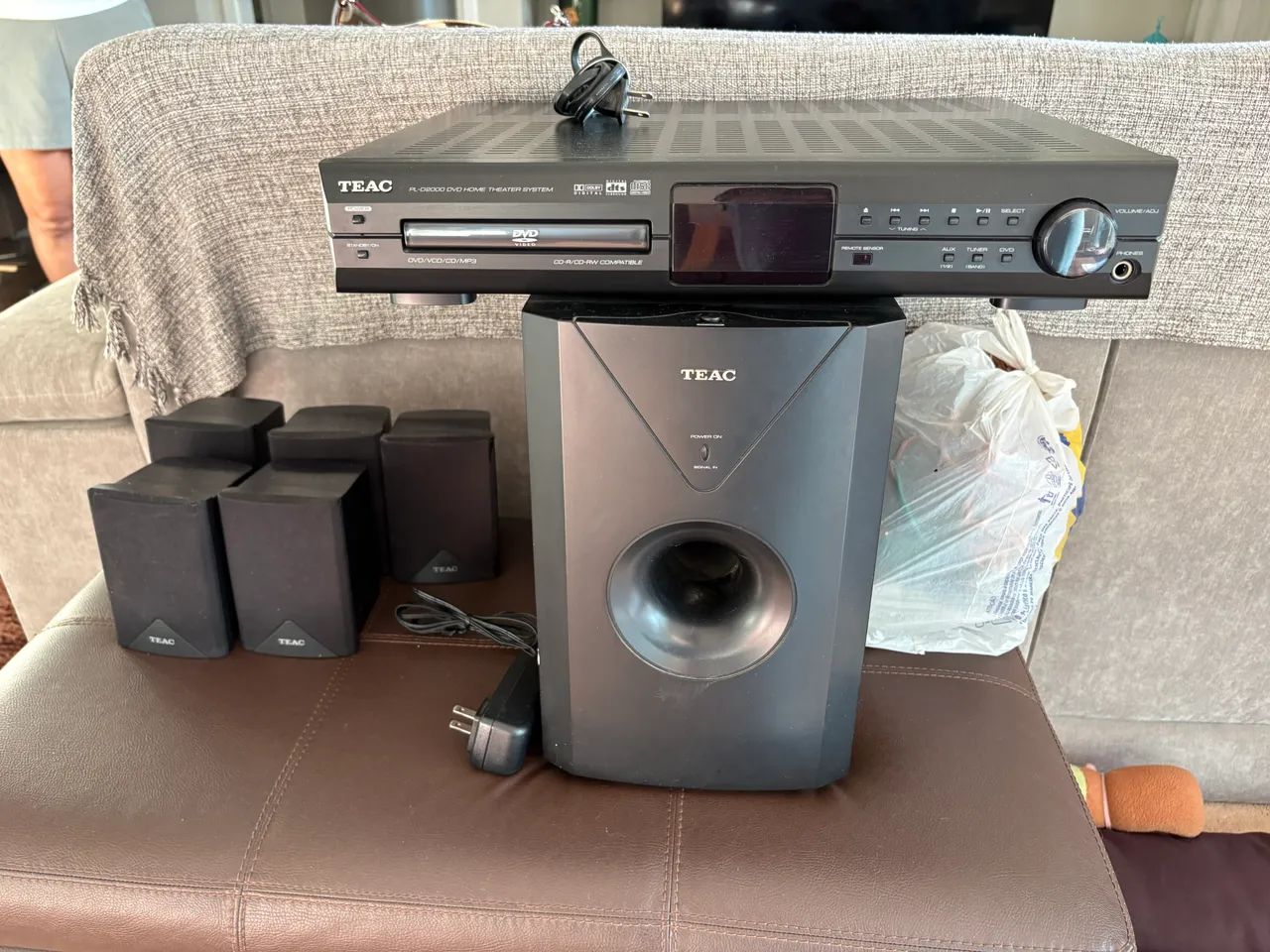 Home Theater PL-D2000 - TEAC - Foto 2