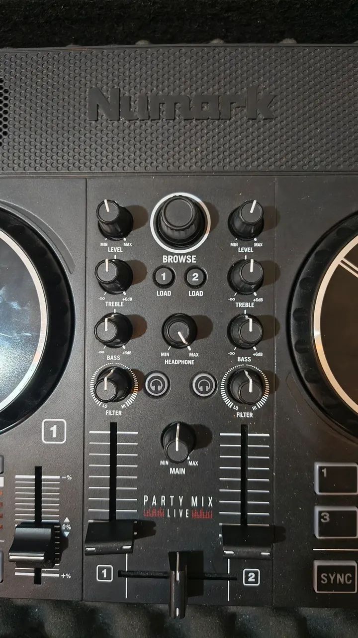 Controlador Numark Party Mix - Aparelhos de Som - Floresta, Belo
