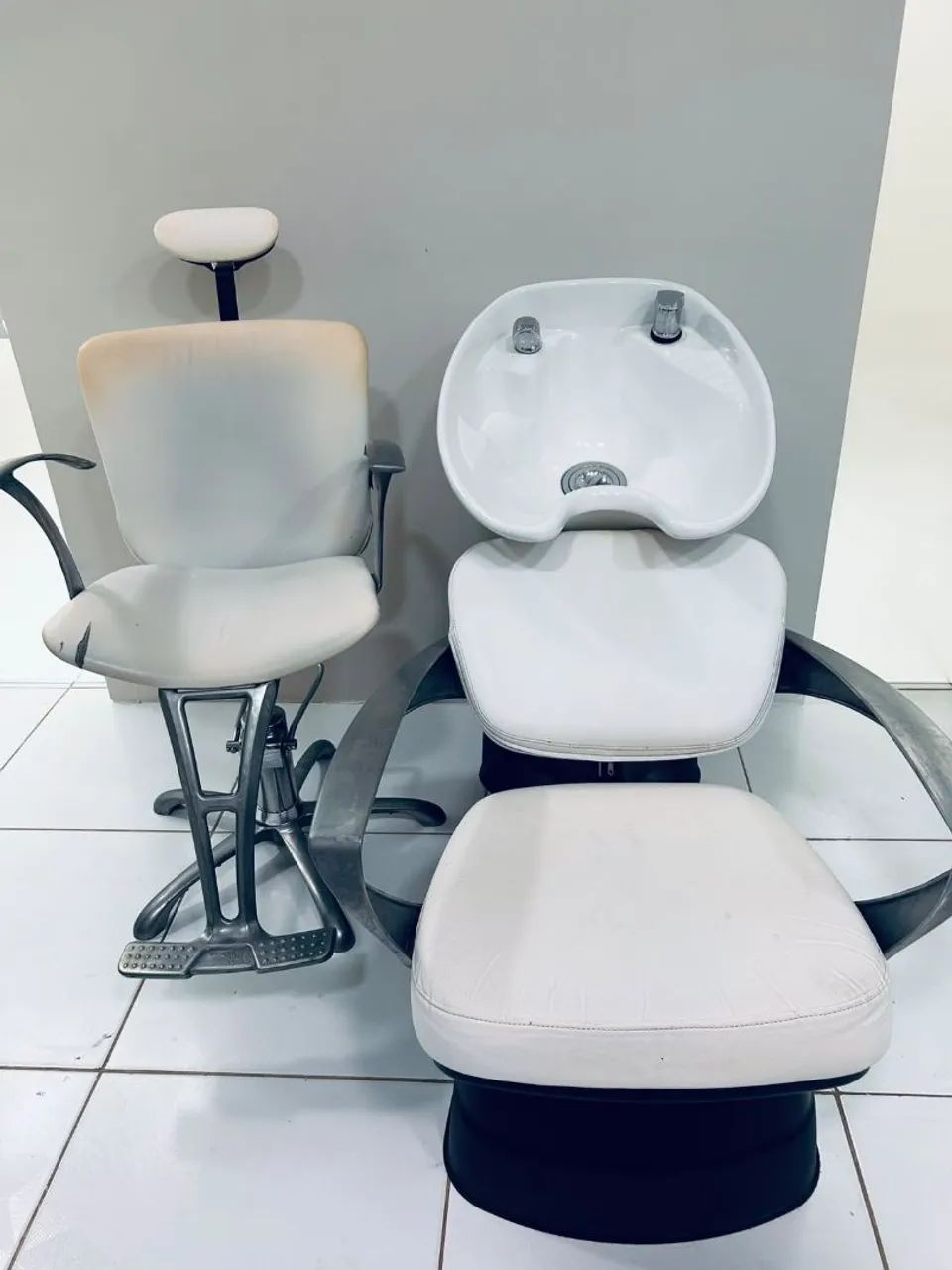 Cadeira de cabeleireiro + lavatório 