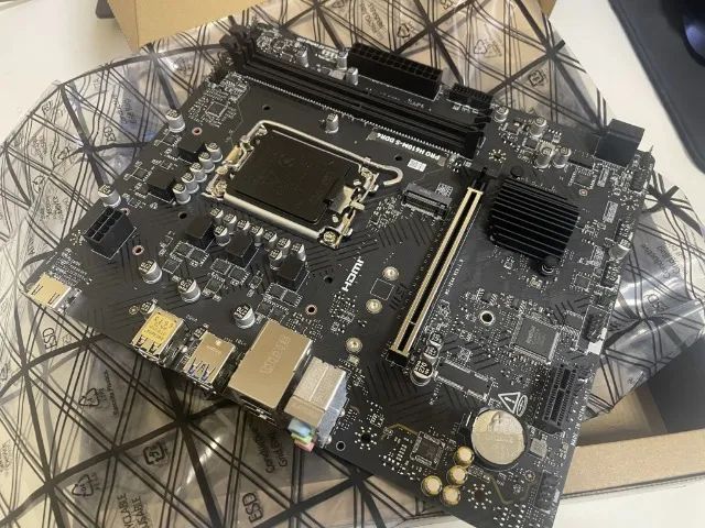 Placa Mãe MSI h610m-S DD4 NOVA - Foto 2