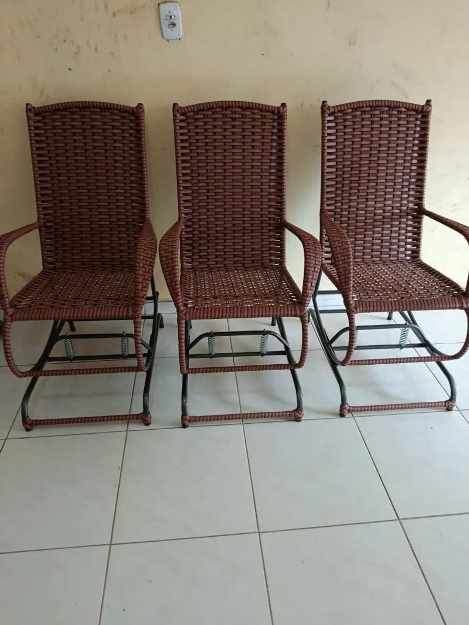 BANCOS, BANQUETAS, E CADEIRAS DE BALANÇO  - Foto 3