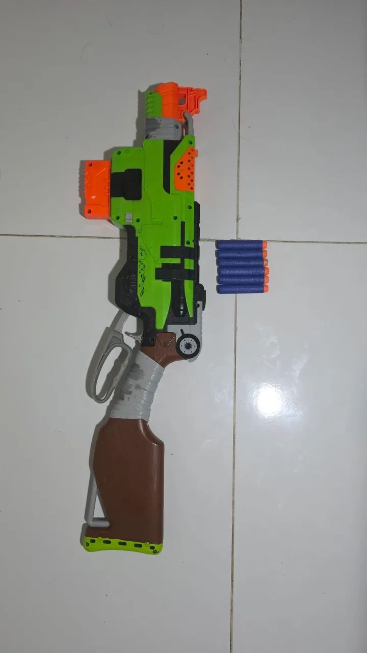 Nerf Zombie Strike Slingfire - Completas + 6 dardos - Foto 2