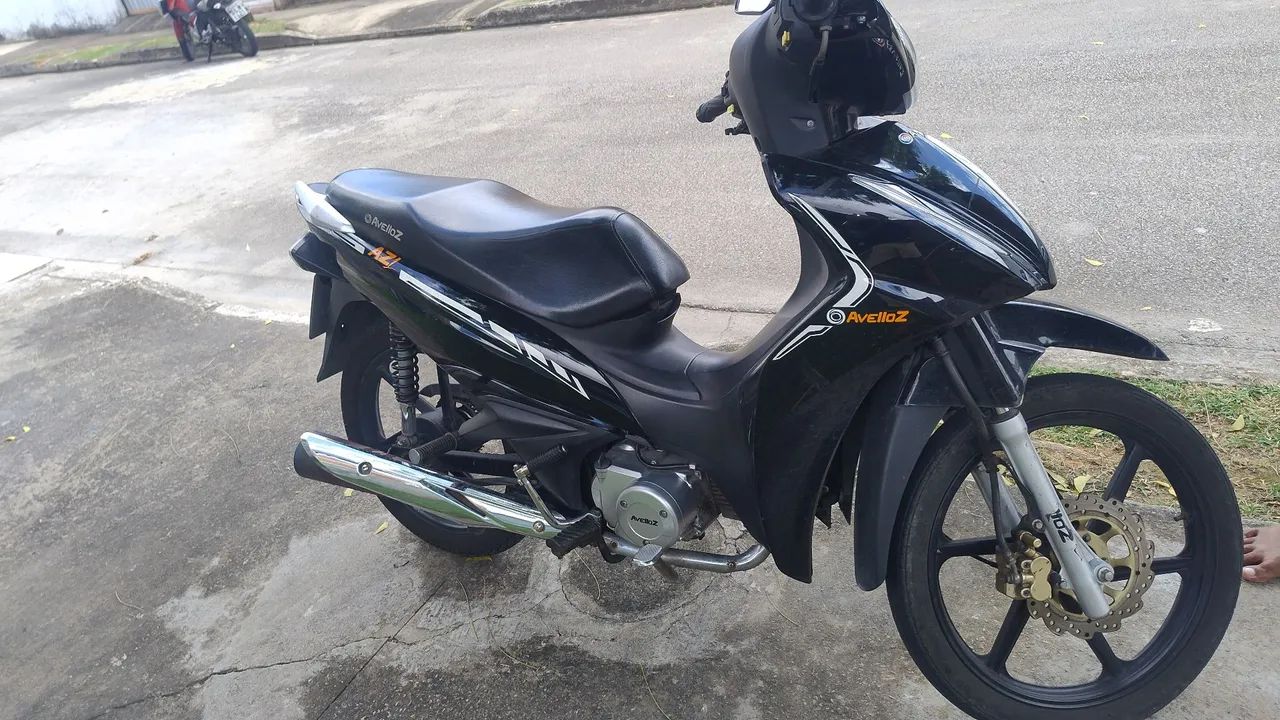 Moto toda boa