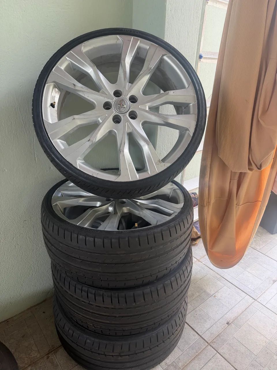 Rodas 20
