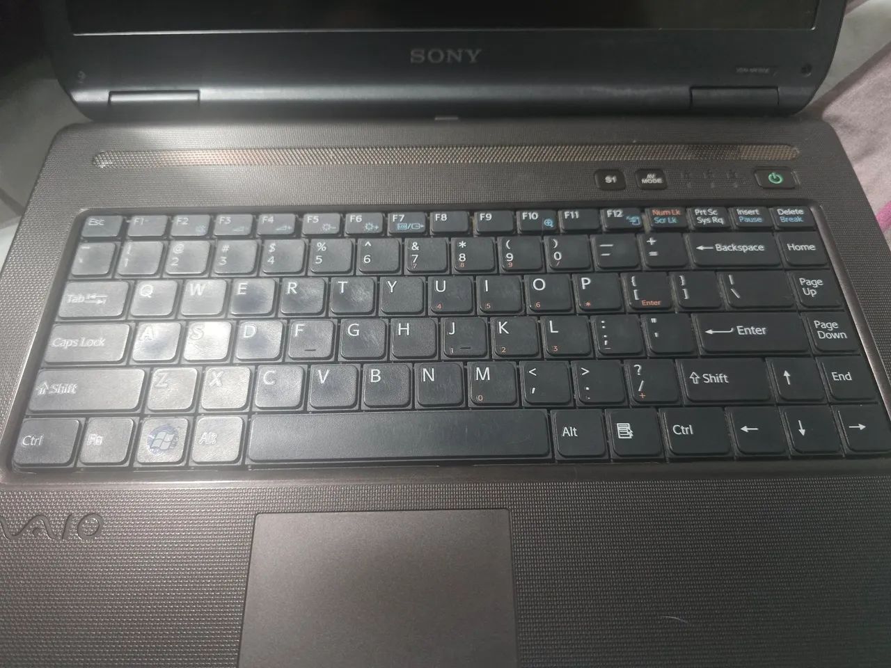 Notebook Sony antigo - para retirar peças  - Foto 3