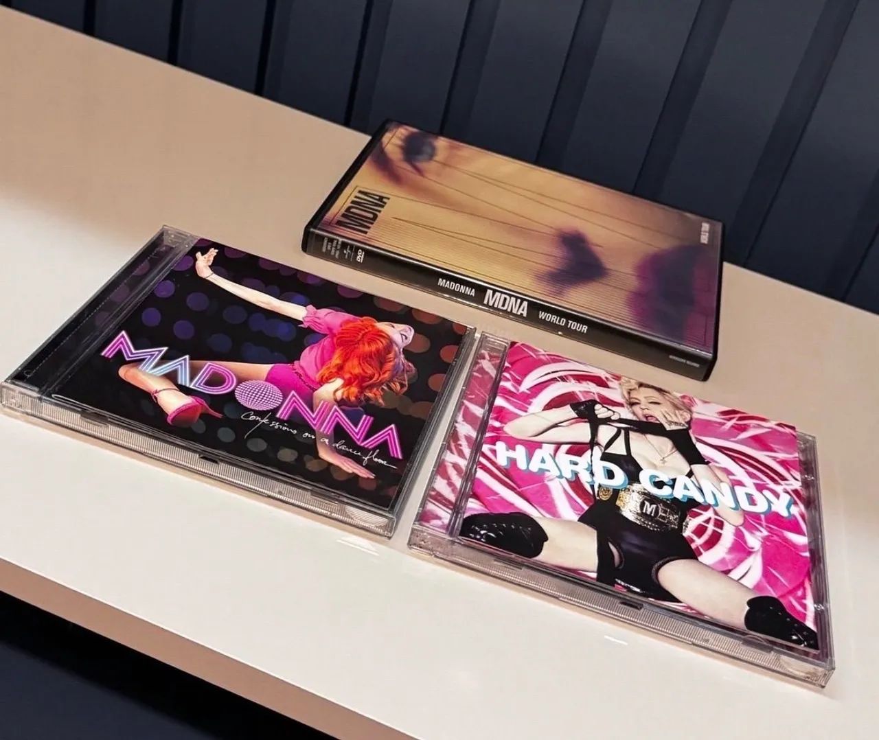 CDS Madonna + dvd  - Foto 3
