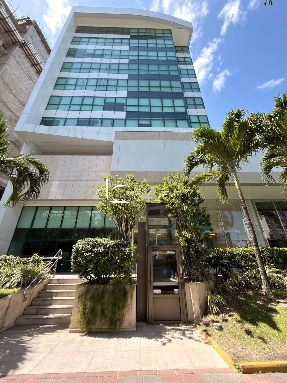Sala comercial para Alugar no Bairro Aflitos com 44 m²
