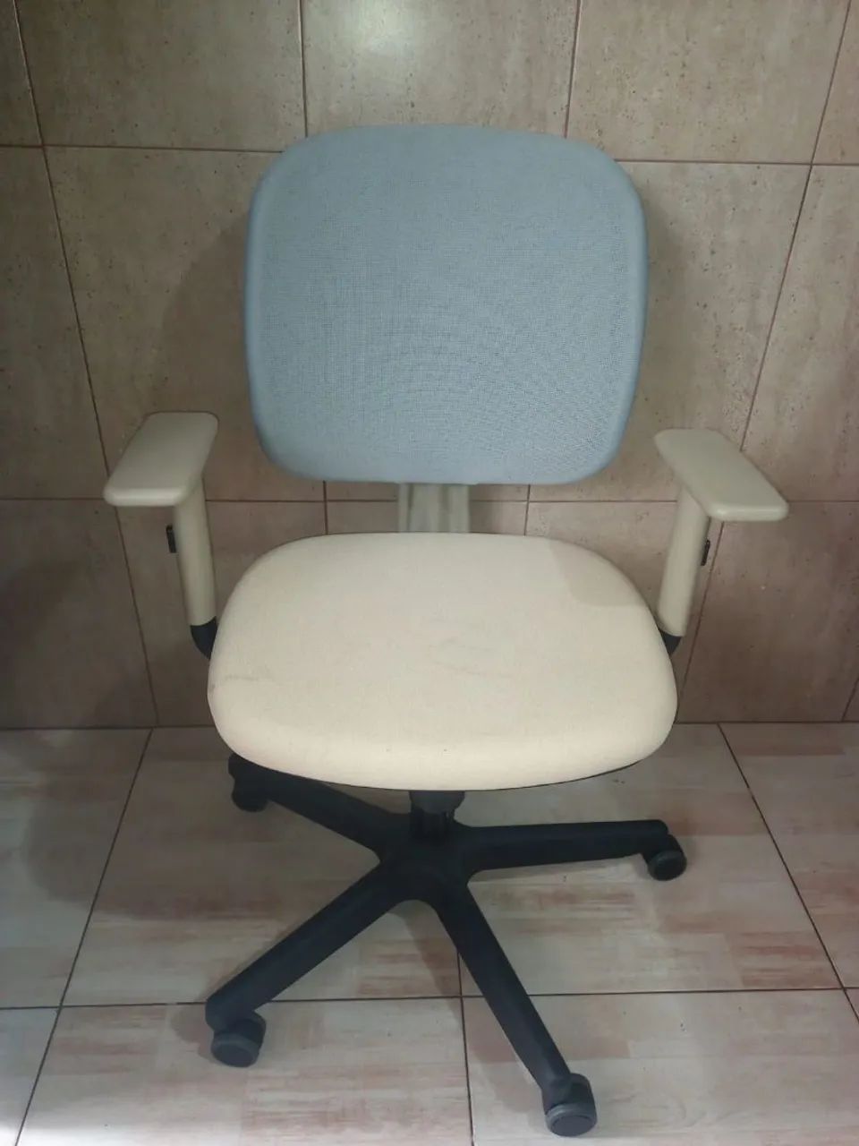 Cadeira flexform 