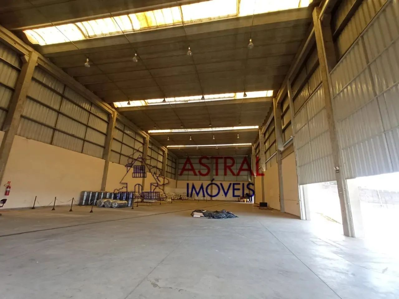 Galpão aluguel possui 1150 m² terreno 2.000 para venda: Galpão 1.150 terreno 20.000 m² - Foto 5