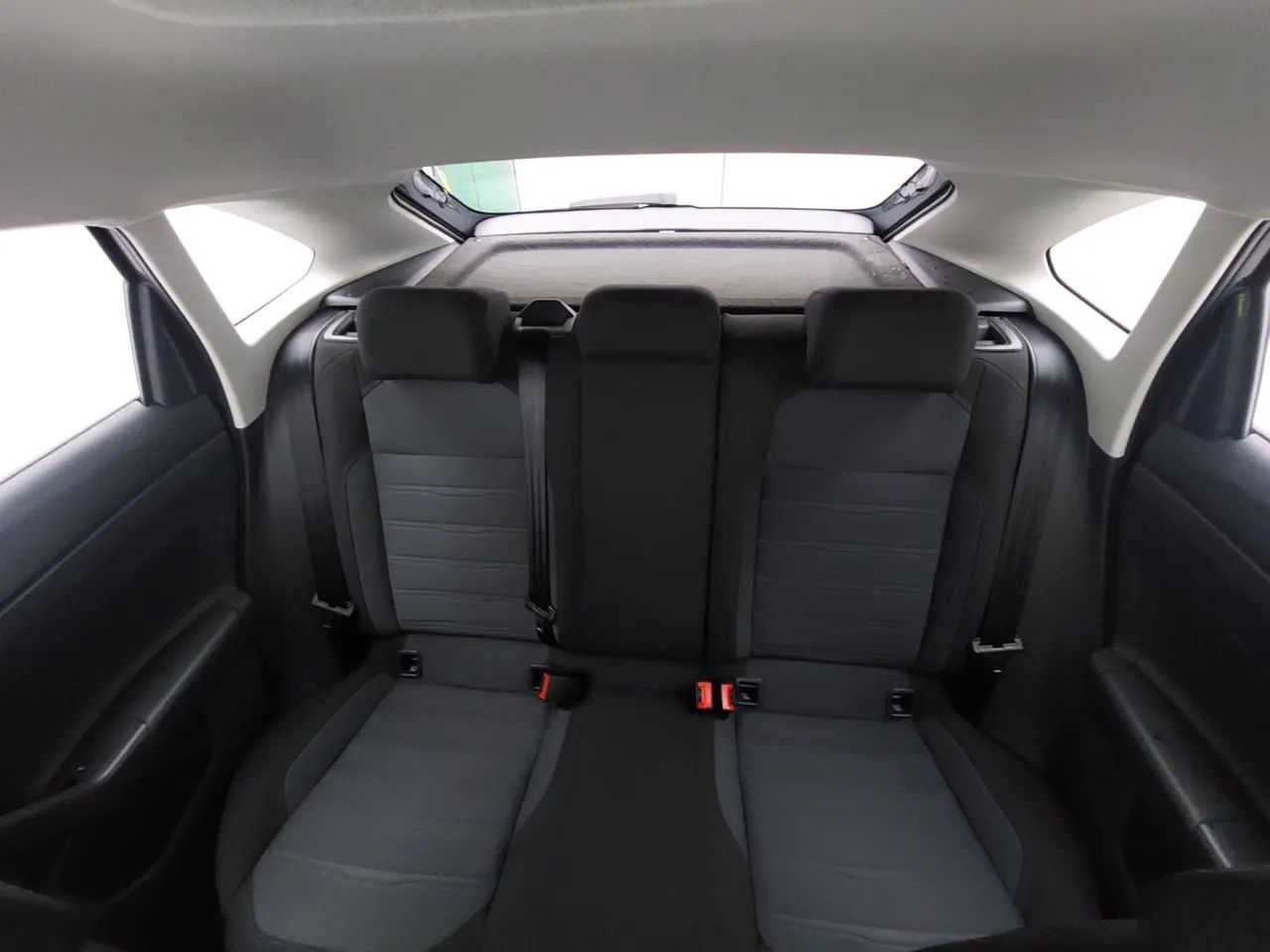 Volkswagen Nivus Comfortline 1.0 200 TSI Flex Aut., foto 18 de 18