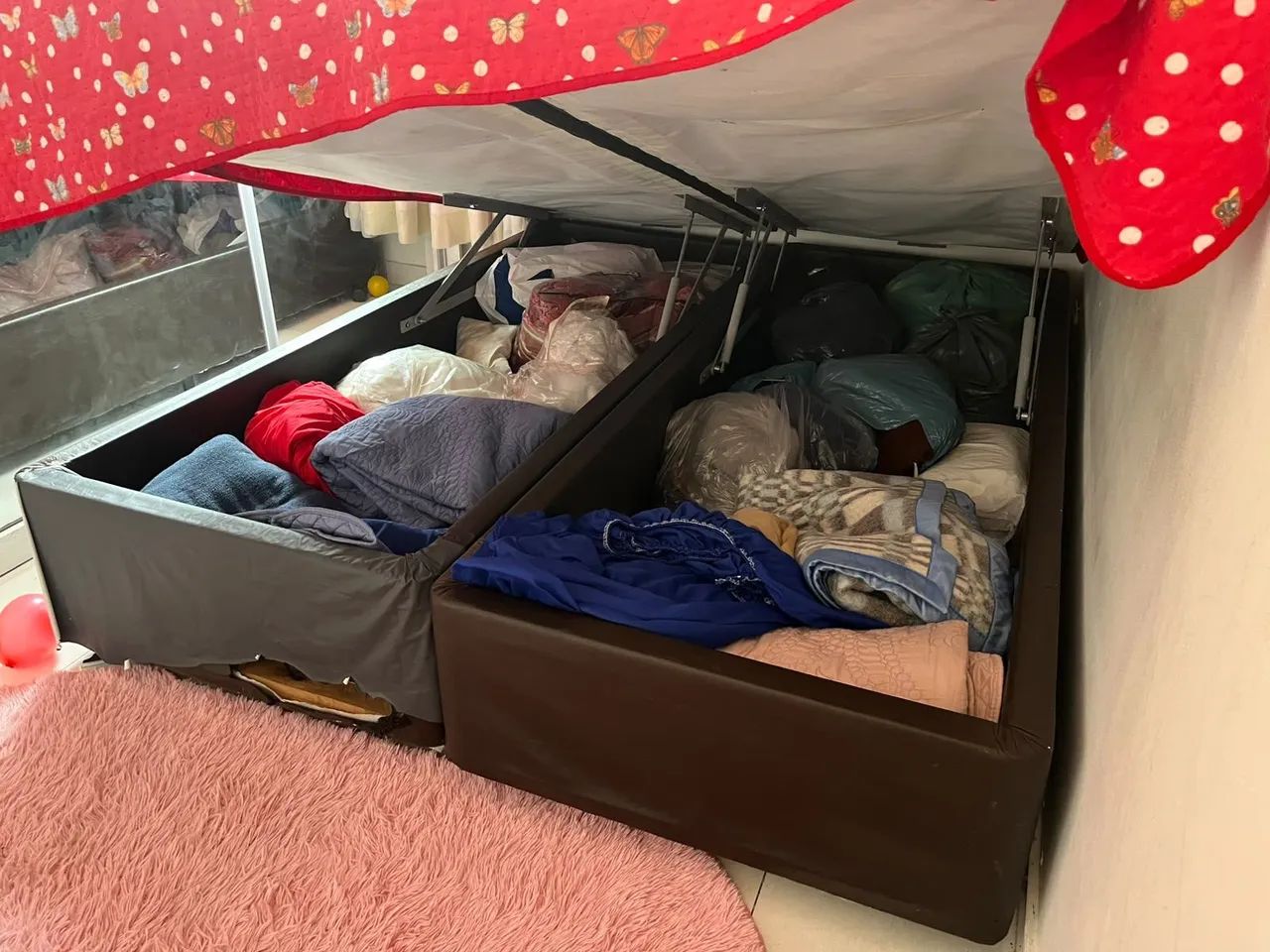 Vendo Cama Box Baú Queen