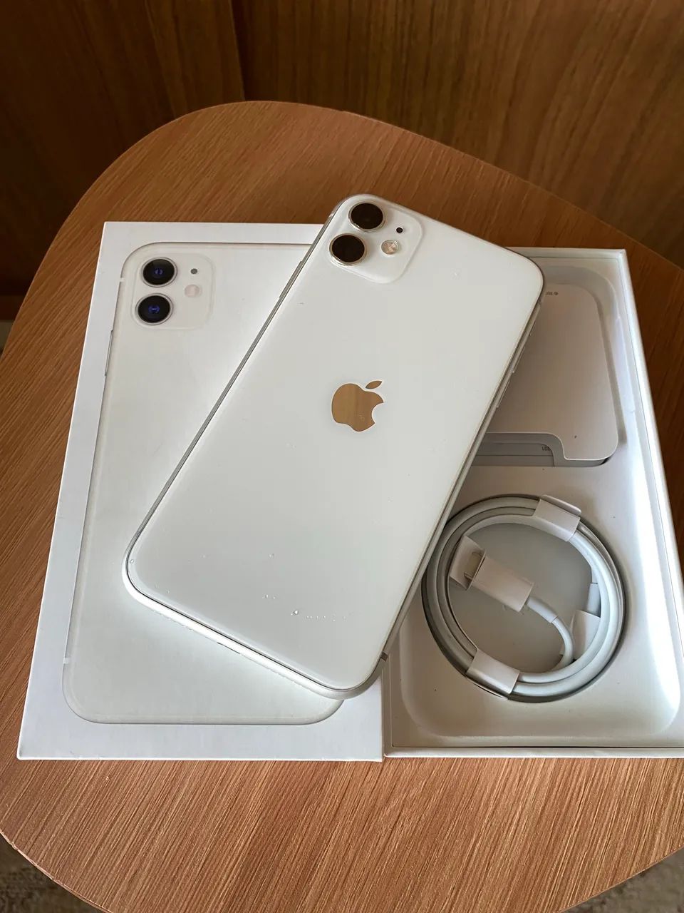 iPhone 11 branco 128 GB com caixa e cabo original  - Foto 3
