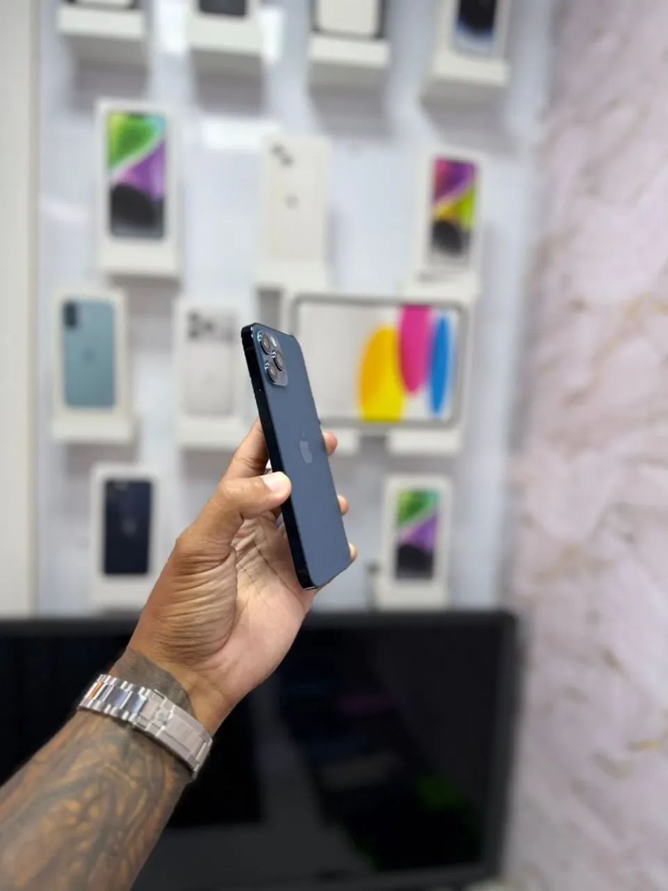 IPHONE 12 PRO 256GB <br>R$ 2.099,00 - Foto 2