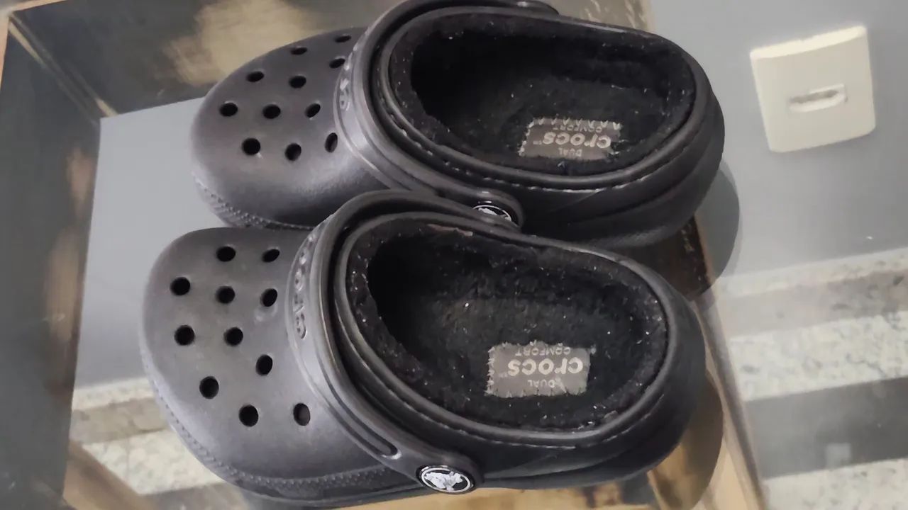 Crocs Unissex com Forro num.26 (C8)