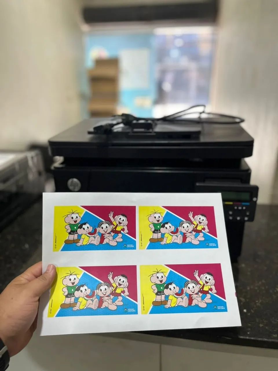 IMPRESSORA A LASER COLORIDA 454806975997562880